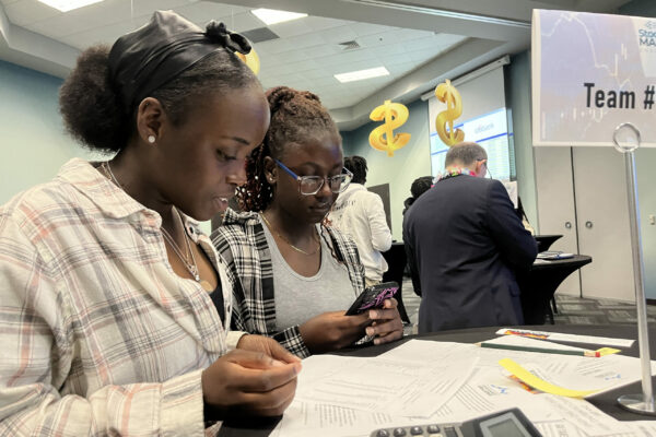 Broward County Students Compete in Stock Market Challenge
